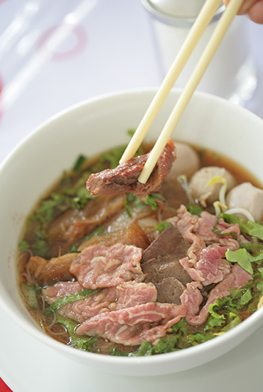 Beef Noodles (Beef Tendon/Braised Beef/Jarret or Shank) 